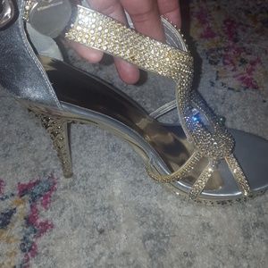 Stunning Silver Rhinestone Platform Stilettos